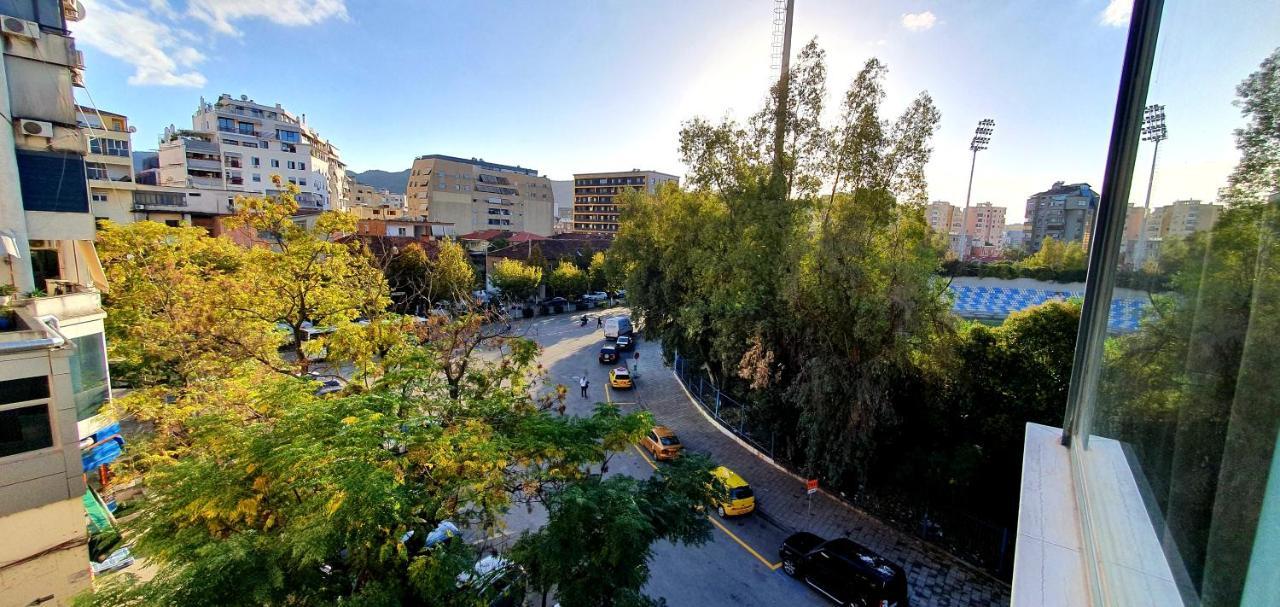 Nov Hotel Тирана Экстерьер фото
